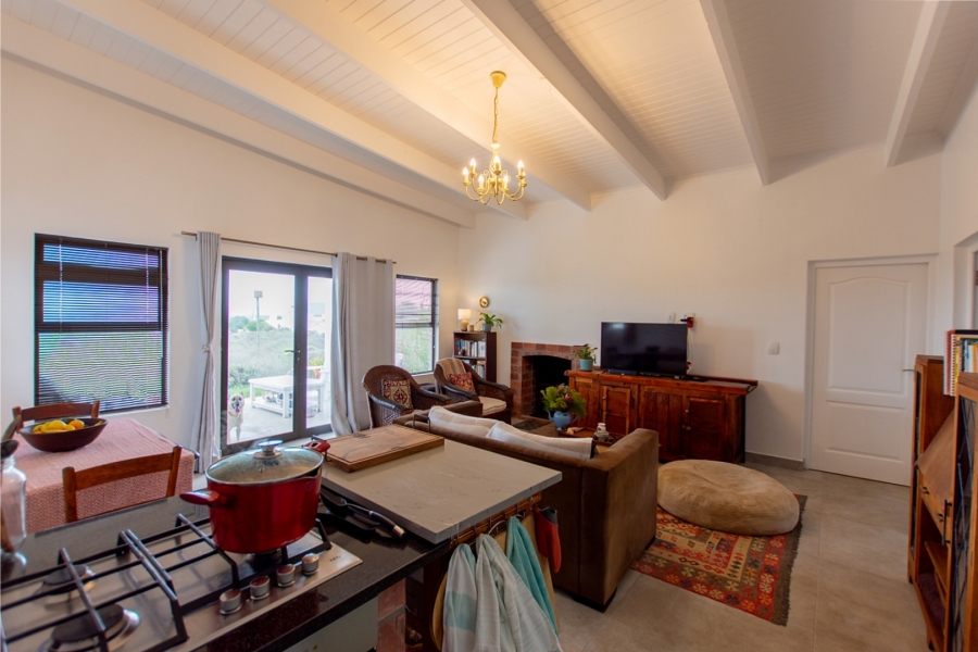 7 Bedroom Property for Sale in Paternoster Western Cape